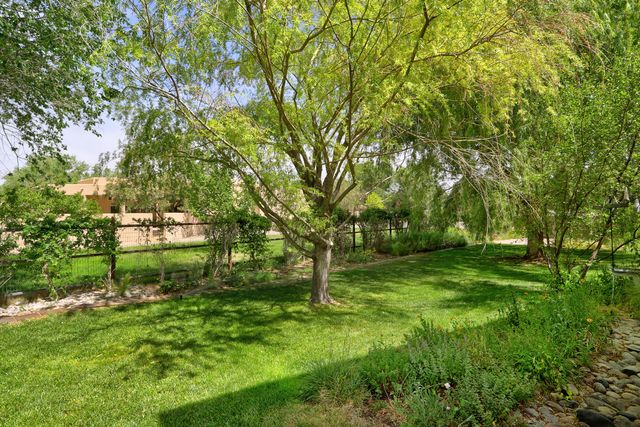 1083 W Ella Drive, Corrales, NM 87048