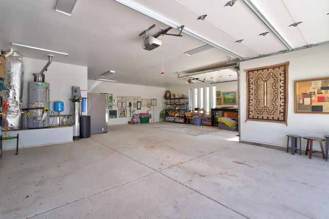 1083 W Ella Drive, Corrales, NM 87048