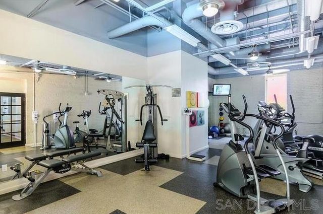 1431 Pacific Highway 610, San Diego, CA 92101