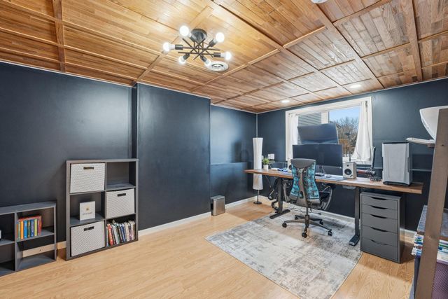 1705 Vale Court, Faribault, MN 55021