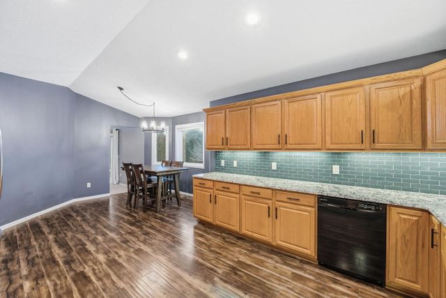 1705 Vale Court, Faribault, MN 55021