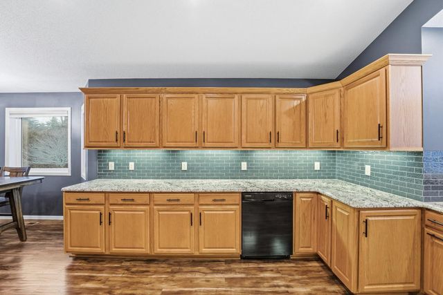 1705 Vale Court, Faribault, MN 55021