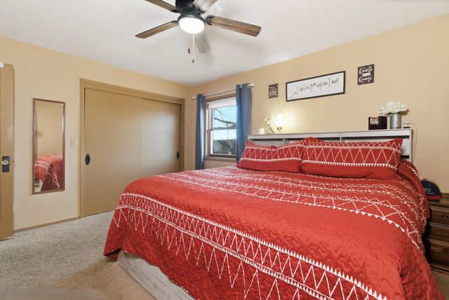 814 Parkview Drive, Hollister, MO 65672