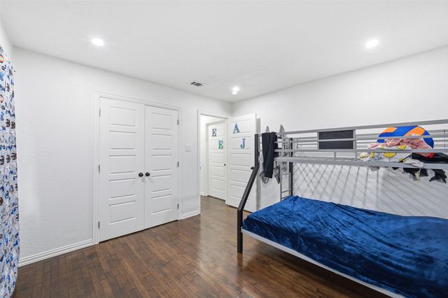 1020 E Walnut Street, Hillsboro, TX 76645