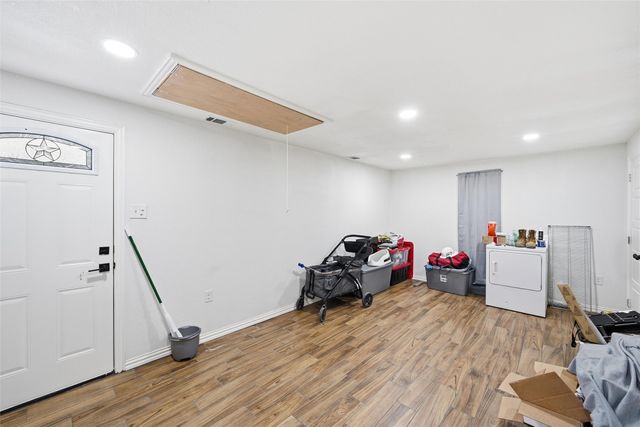 1020 E Walnut Street, Hillsboro, TX 76645