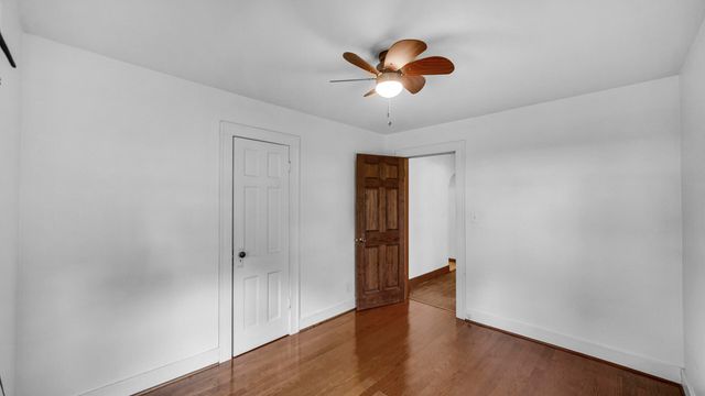 419 S 9th Street, Chesterton, IN 46304