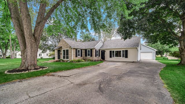 419 S 9th Street, Chesterton, IN 46304