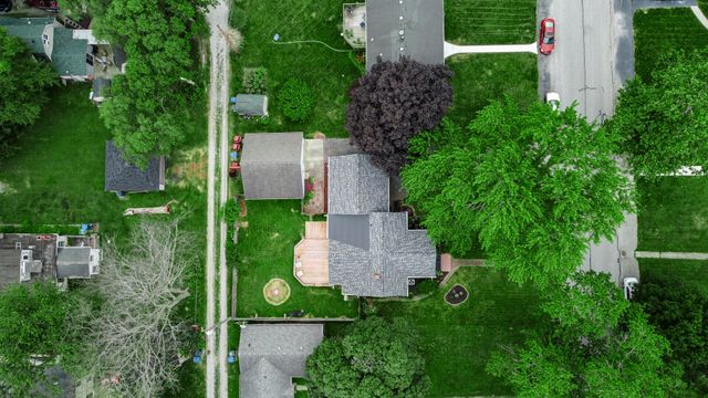 419 S 9th Street, Chesterton, IN 46304