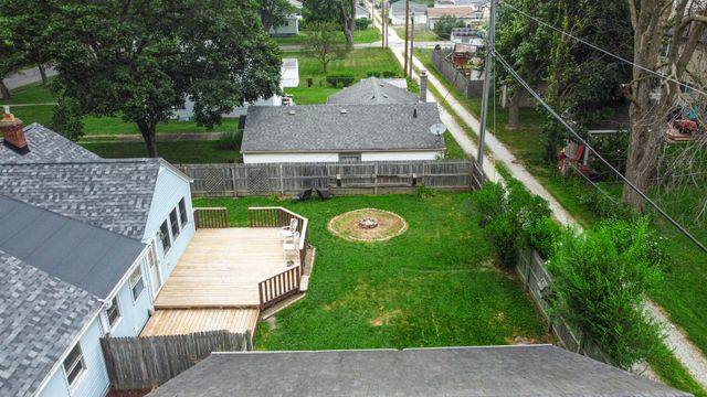 419 S 9th Street, Chesterton, IN 46304