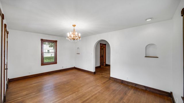 419 S 9th Street, Chesterton, IN 46304