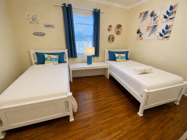 805 S 26TH Avenue, Hollywood, FL 33020