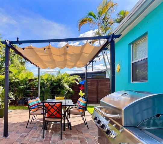 805 S 26TH Avenue, Hollywood, FL 33020