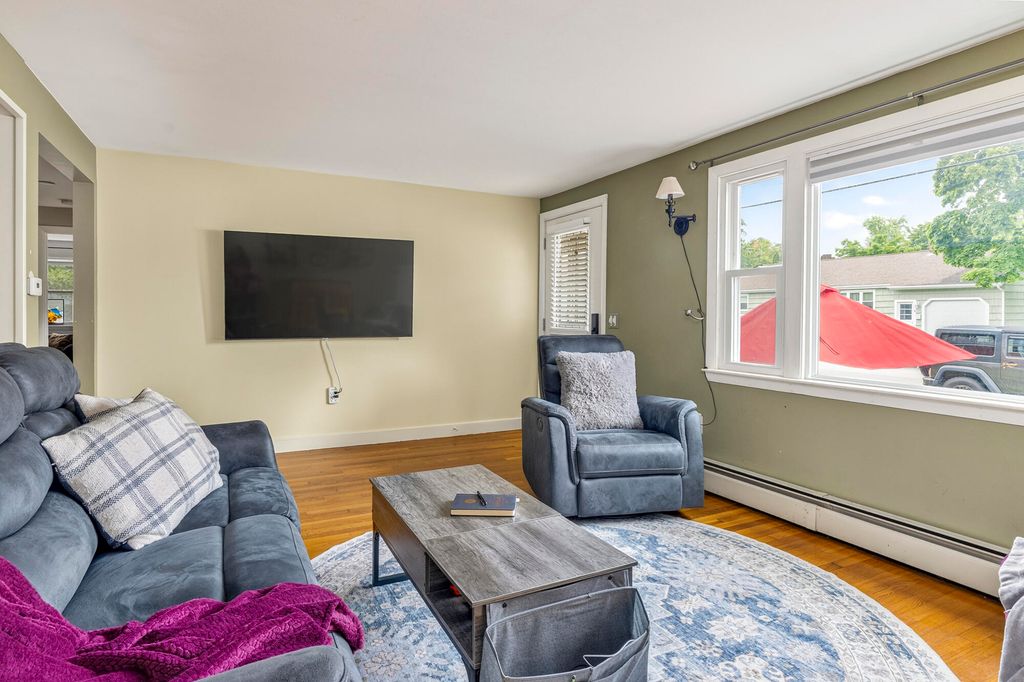 8 Kenneth Road, South Portland, ME 04106 — photo 4