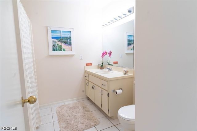 1747 Pebble Beach DR 302, Fort Myers, FL 33907