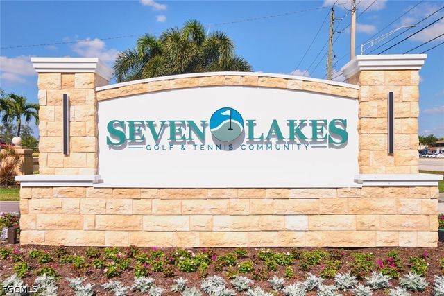 1747 Pebble Beach DR 302, Fort Myers, FL 33907