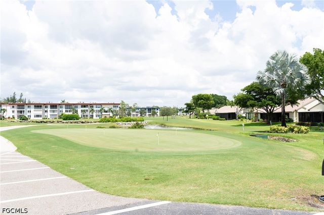 1747 Pebble Beach DR 302, Fort Myers, FL 33907