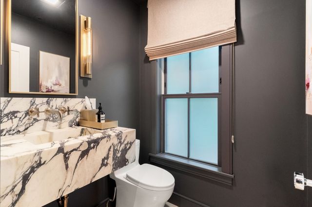 255 W Third, Boston, MA 02127