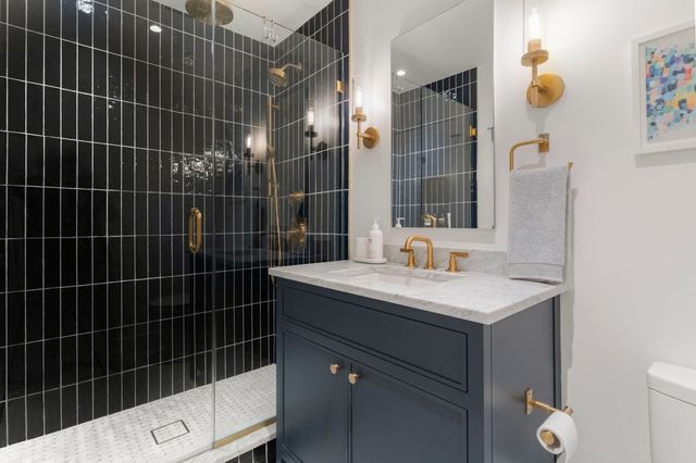 255 W Third, Boston, MA 02127