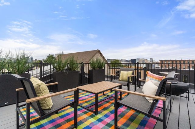 255 W Third, Boston, MA 02127