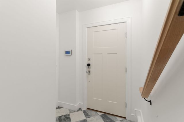 255 W Third, Boston, MA 02127