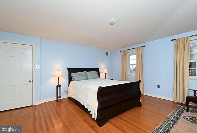 23 CARRIAGE LN, Norristown, PA 19401