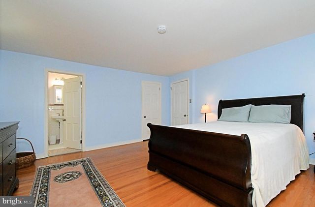 23 CARRIAGE LN, Norristown, PA 19401