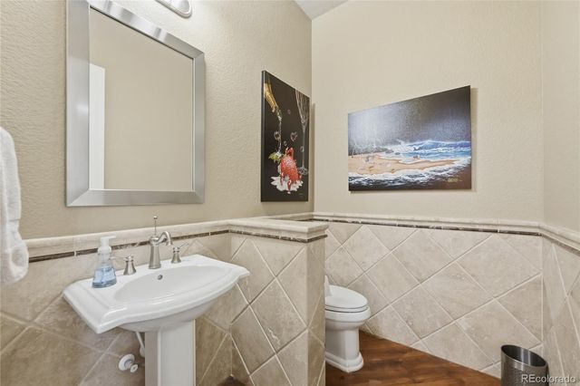 8120 S Blackstone Parkway, Aurora, CO 80016