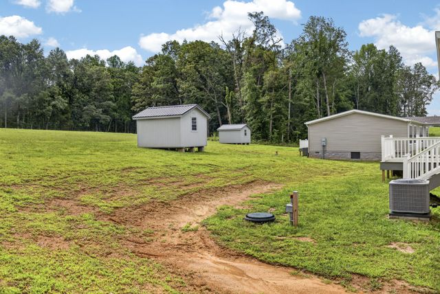 1720 Anna Maria Ln, Cookeville, TN 38501