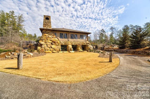 2087 Firestone Trail, Nebo, NC 28761