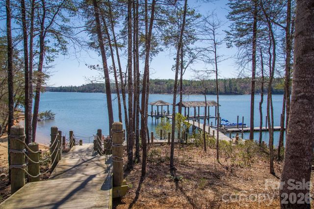2087 Firestone Trail, Nebo, NC 28761