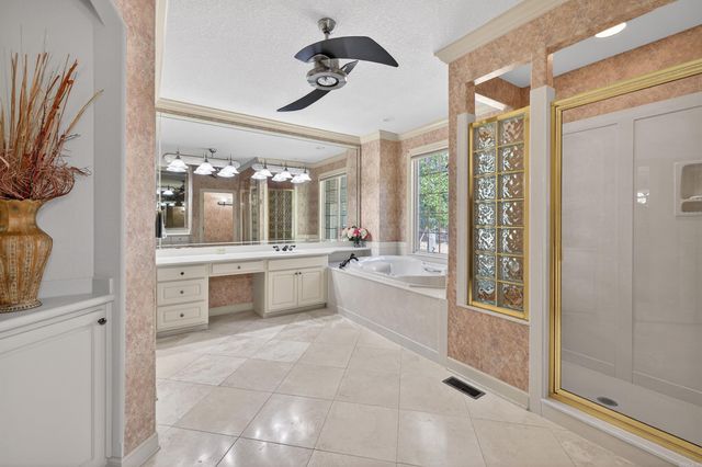 75 Loyola Drive, Hot Springs Village, AR 71909