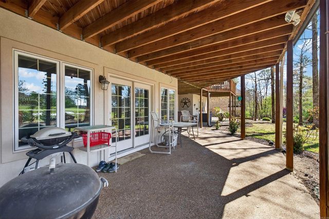 75 Loyola Drive, Hot Springs Village, AR 71909