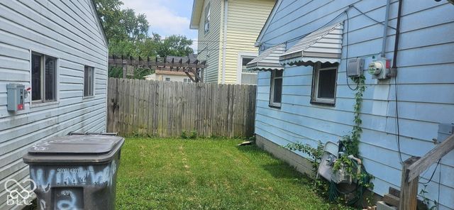 2326 Winthrop Avenue, Indianapolis, IN 46205
