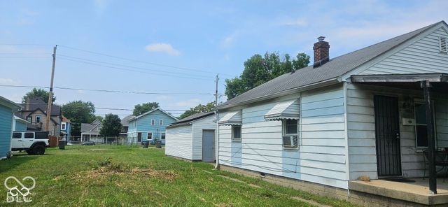 2326 Winthrop Avenue, Indianapolis, IN 46205