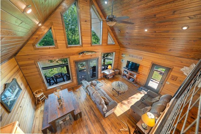 80 Peachtree Lane, Glenwood, AR 71943