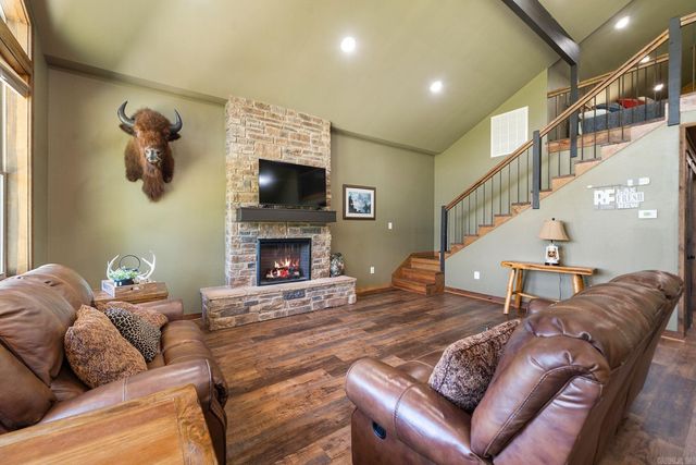 80 Peachtree Lane, Glenwood, AR 71943