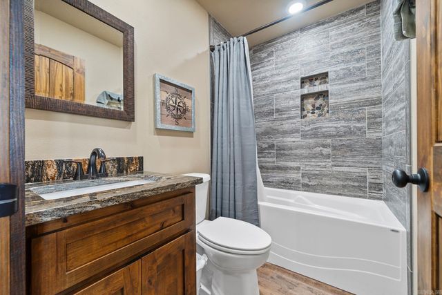 80 Peachtree Lane, Glenwood, AR 71943