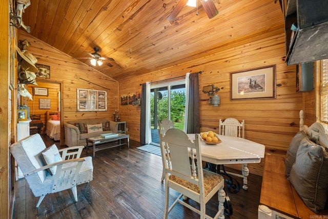 80 Peachtree Lane, Glenwood, AR 71943