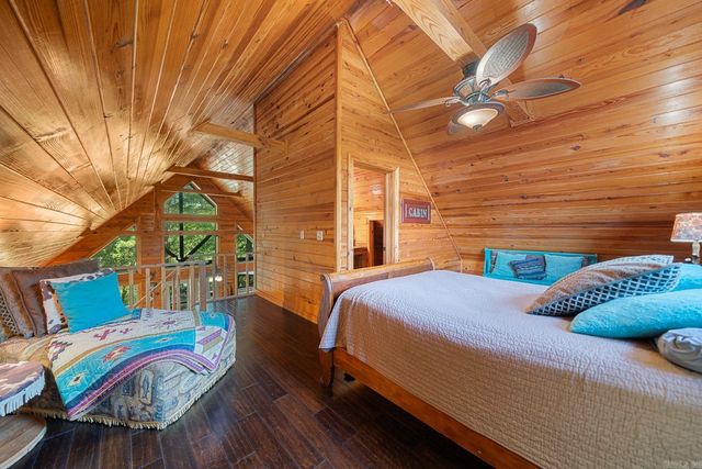 80 Peachtree Lane, Glenwood, AR 71943