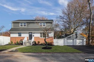 103 Arlington Avenue 2, Bergenfield, NJ 07621