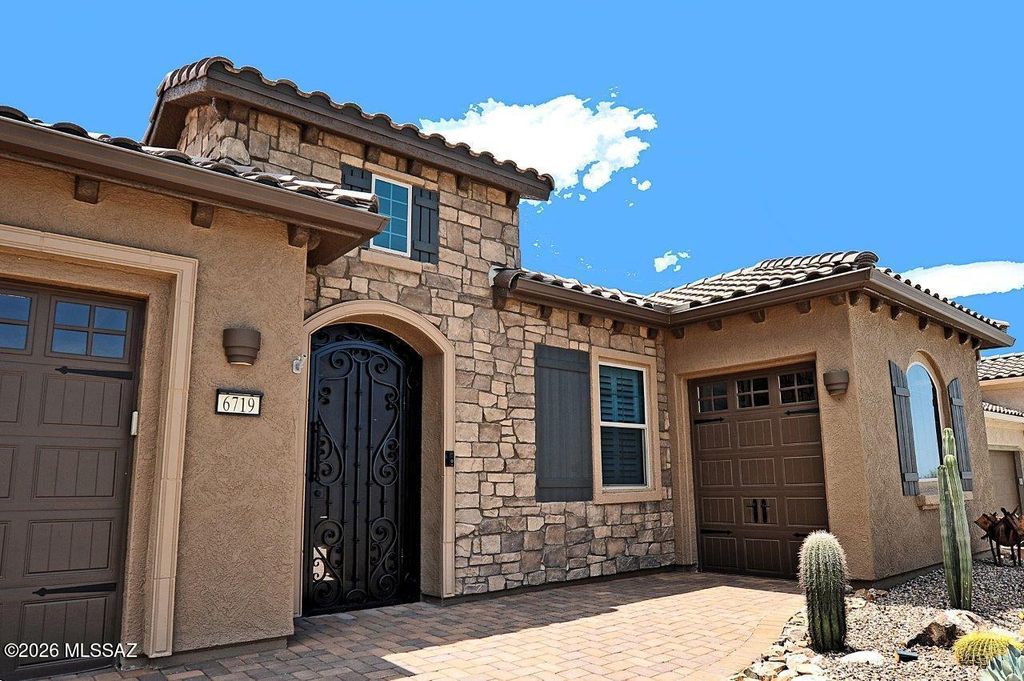6719 W Kaibab Trail, Marana, AZ 85658