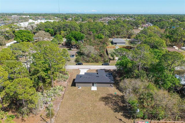 236 Wardell Ave SW, Palm Bay, FL 32908