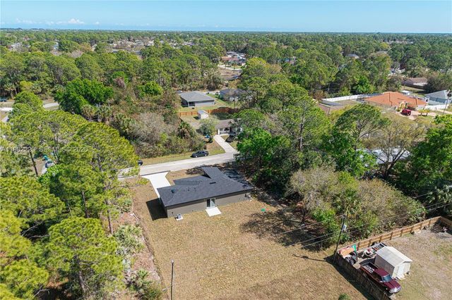 236 Wardell Ave SW, Palm Bay, FL 32908