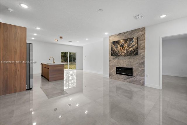 236 Wardell Ave SW, Palm Bay, FL 32908