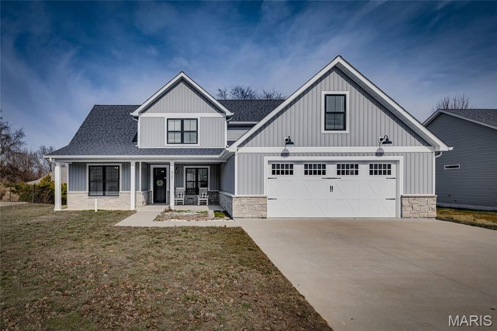 327 Wellington Place, Farmington, MO 63640