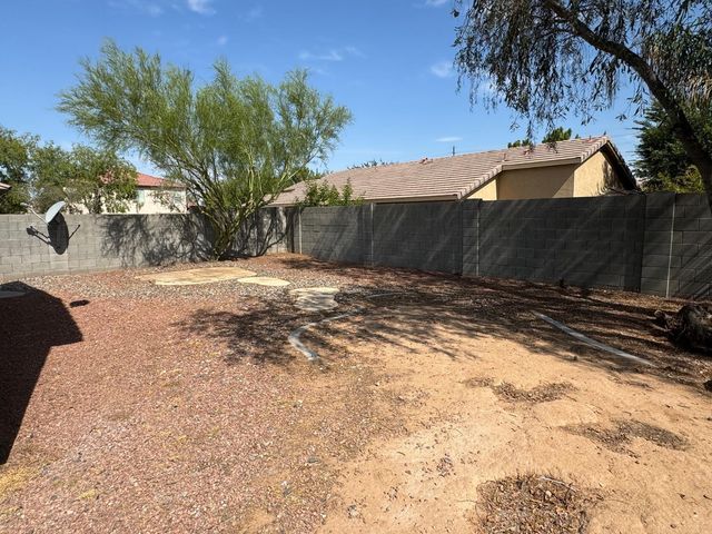 1522 W Lynne Lane, Phoenix, AZ 85041