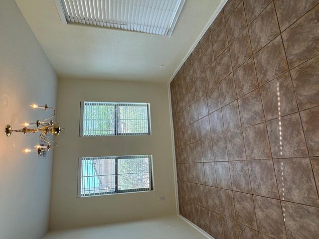 1522 W Lynne Lane, Phoenix, AZ 85041