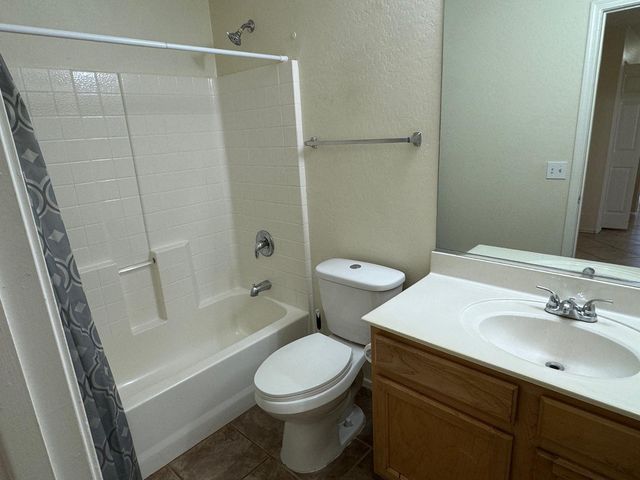 1522 W Lynne Lane, Phoenix, AZ 85041