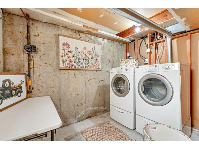 2500 Danbury Dr, Longmont, CO 80503