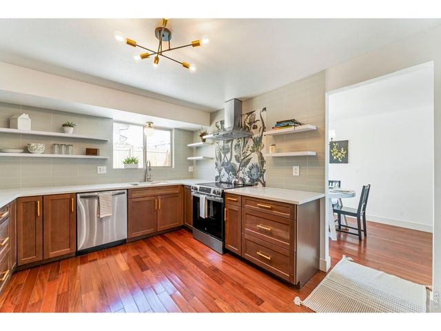 2500 Danbury Dr, Longmont, CO 80503